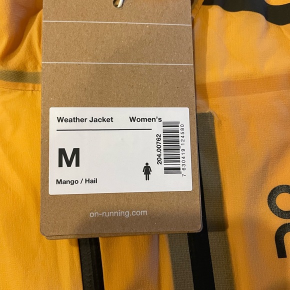 NWT On Running Women’s Weather Jacket Mango/Hail color - Picture 3 of 4